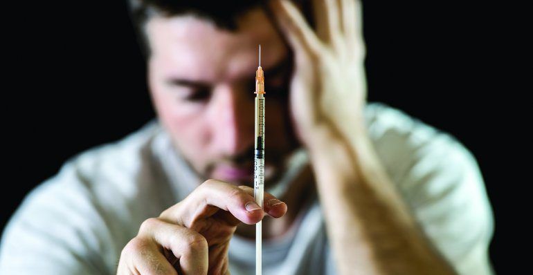 Gobierno estadounidense estima 64 mil muertes por opiáceos en 2016