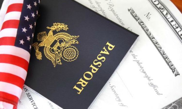 Pasaportes de EE.UU. incluirán información sobre delitos sexuales