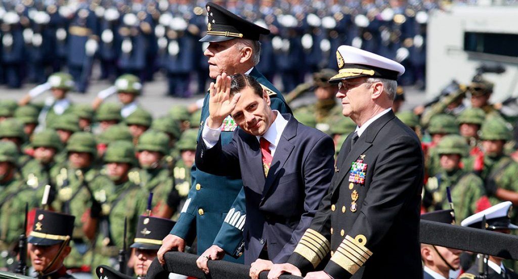 EPN impondrá condecoraciones y ascensos a militares y marinos