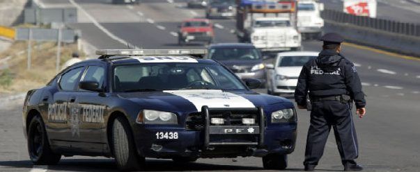 Policía Federal asegura pipa que transportaba Gas LP de procedencia ilegal