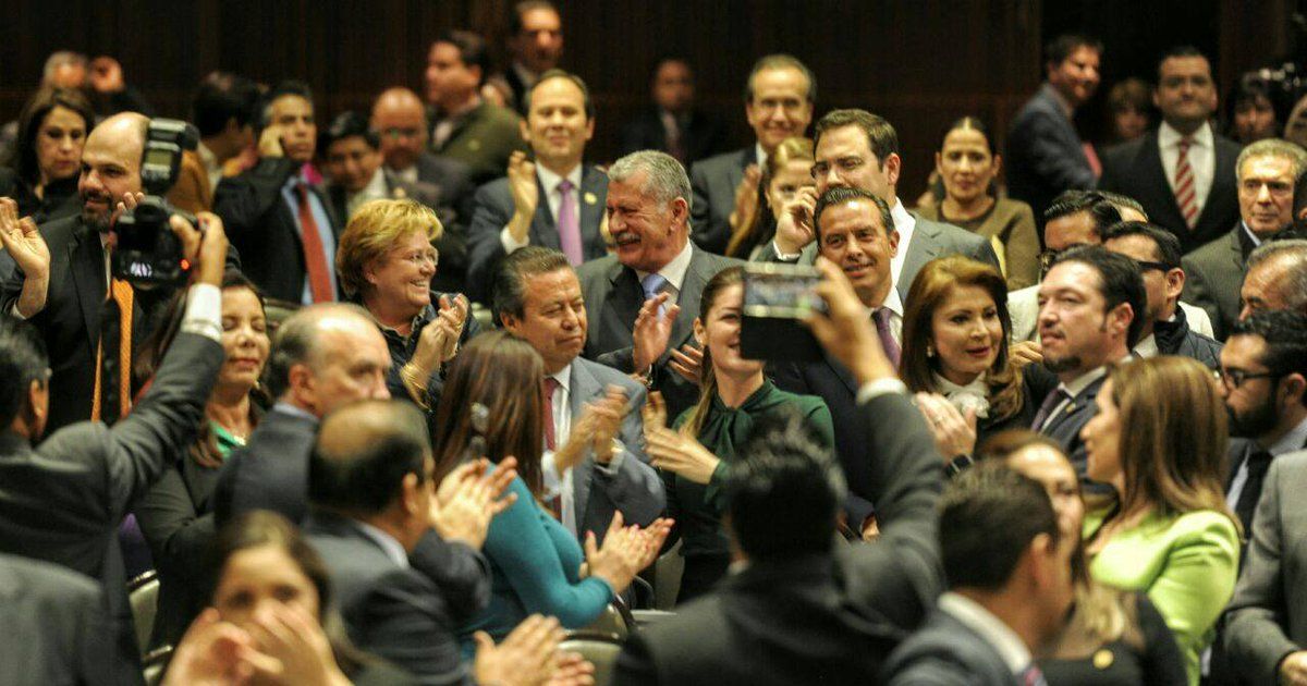 Aprueban en lo general y en lo particular el Presupuesto de Egresos 2018