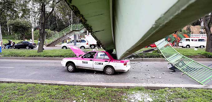 “Dinero de fotomultas será utilizado para mejorar vialidades”: Mancera “Dinero de fotomultas será utilizado para mejorar vialidades”: Mancera