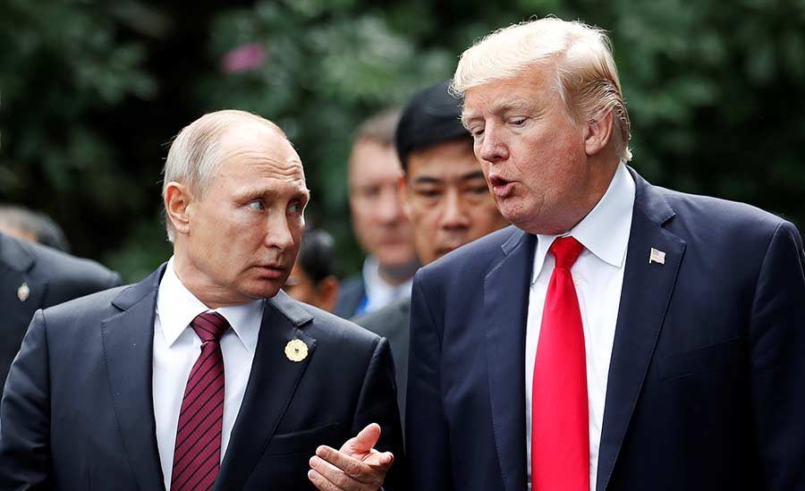 Trump analiza reunirse con Putin en el verano - putin-trump-e1510411848159