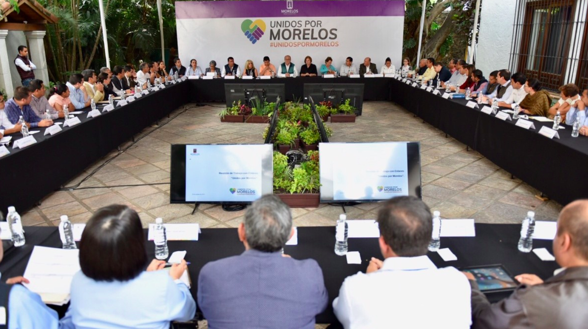 Apuntala Morelos ayuda a damnificados con entrega de recursos - reconstrucción-de-morelos