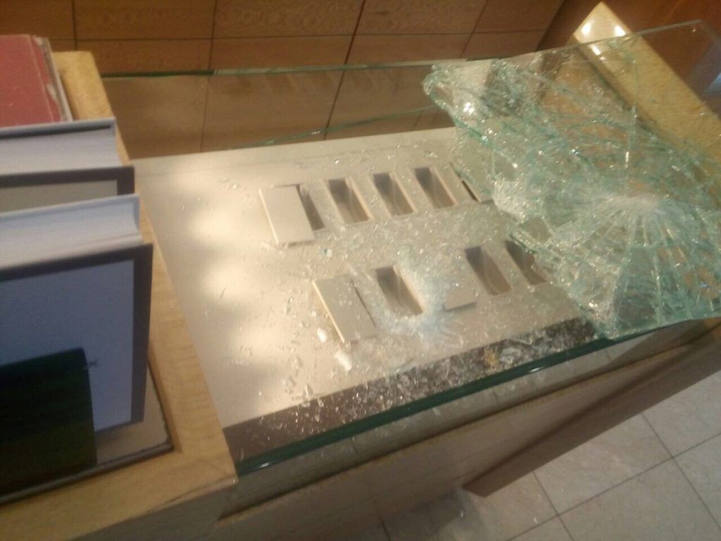 #FOTOS Los asaltantes de joyería en Centro Comercial Santa Fe - robo-2-1024x768