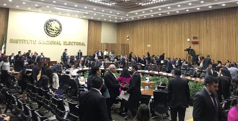 INE amplía plazo para que aspirantes a independientes recaben firmas