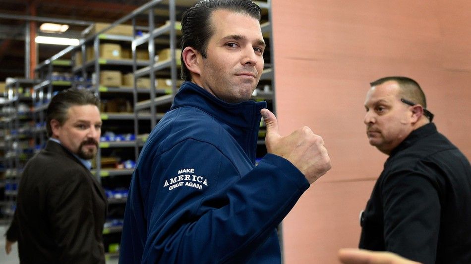 Trump Jr. pide a ciudadanos que voten por republicano en día incorrecto
