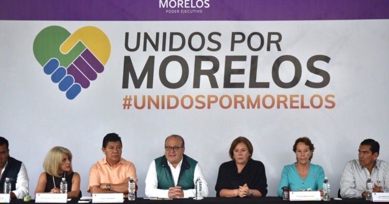 Apuntala Morelos ayuda a damnificados con entrega de recursos