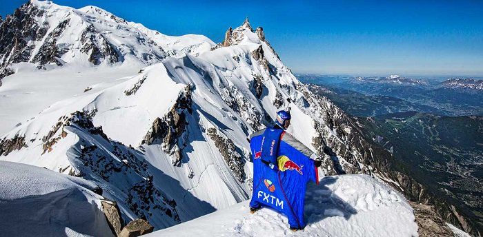 Muere saltador de base al intentar hazaña desde más de 6 mil metros