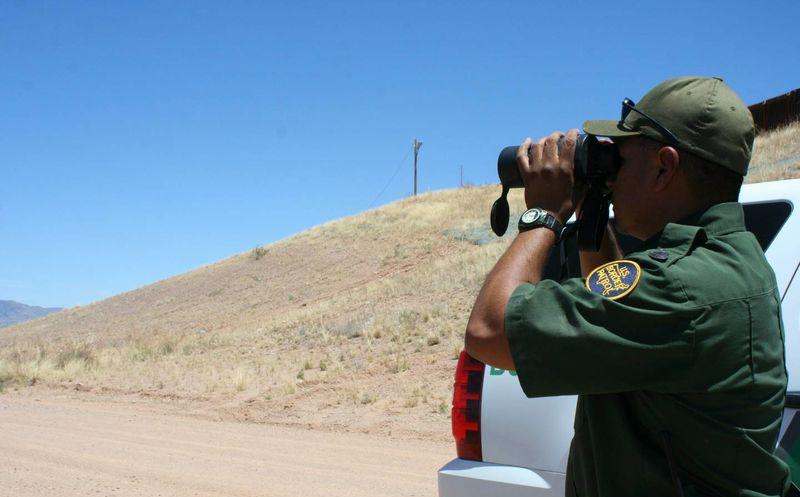 EE.UU. niega entrada a extranjeros por falsa relación con yihadistas