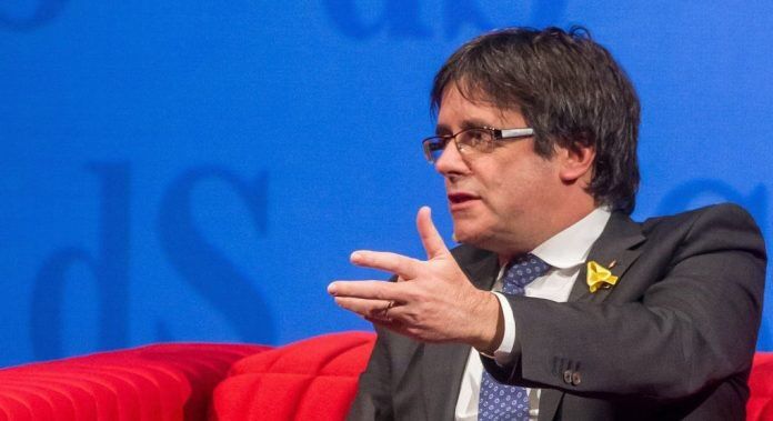 Proponen a Puigdemont para candidatura a la presidencia de Cataluña