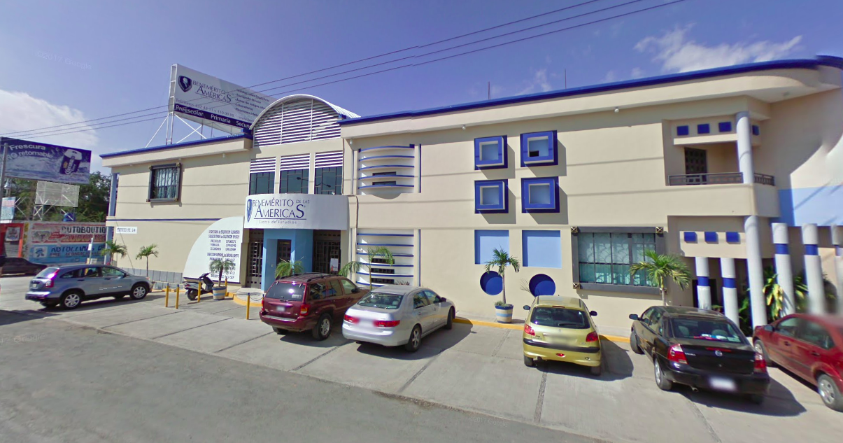 Irrumpen en escuela de exalcalde de Iguala y roban nómina