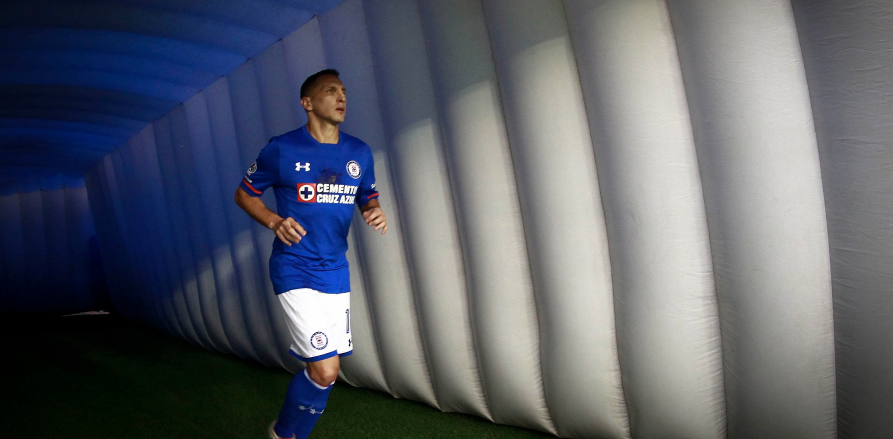 Christian Giménez llega al Pachuca Christian Giménez llega al Pachuca
