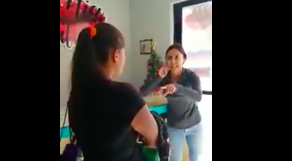 #Video Sorprenden a pareja robando en tienda de ropa en Tepic