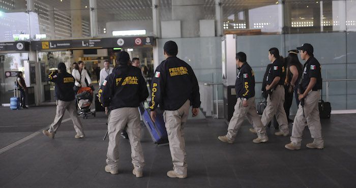 México extradita a estadounidense acusado de delitos sexuales