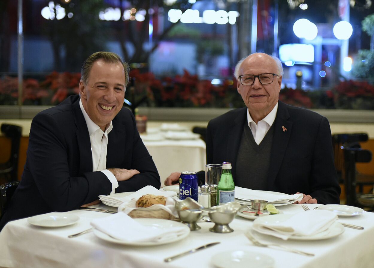 Se reúnen José Antonio Meade y José Narro