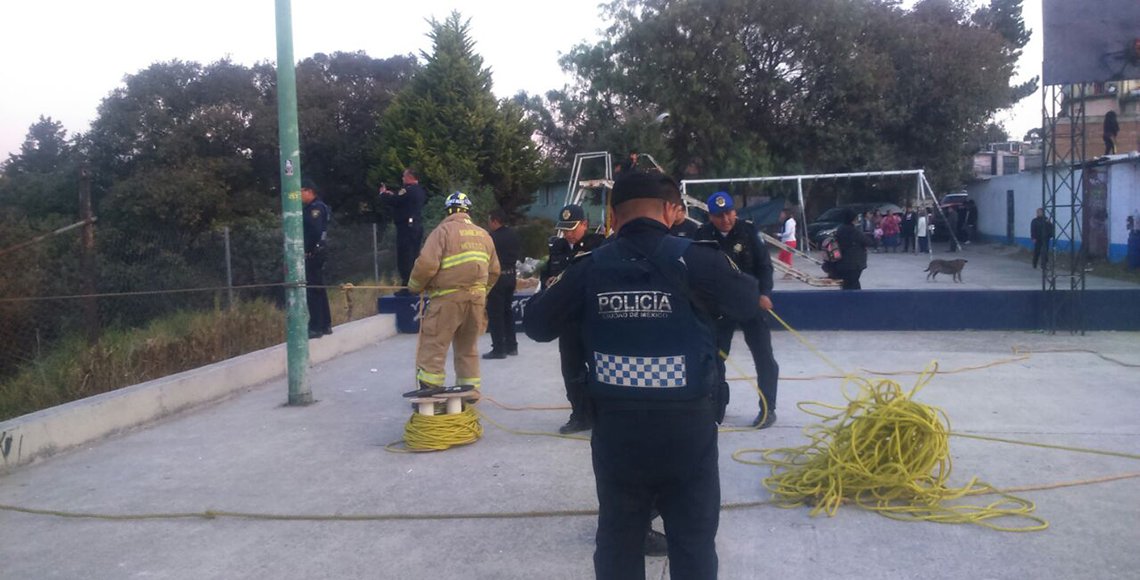 Policía cae a barranco durante persecución en Cuajimalpa