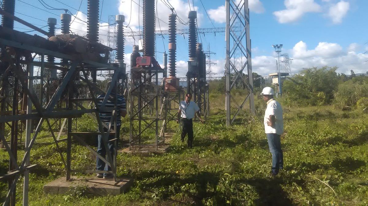 Apagón afecta norte de Venezuela y zonas de Caracas