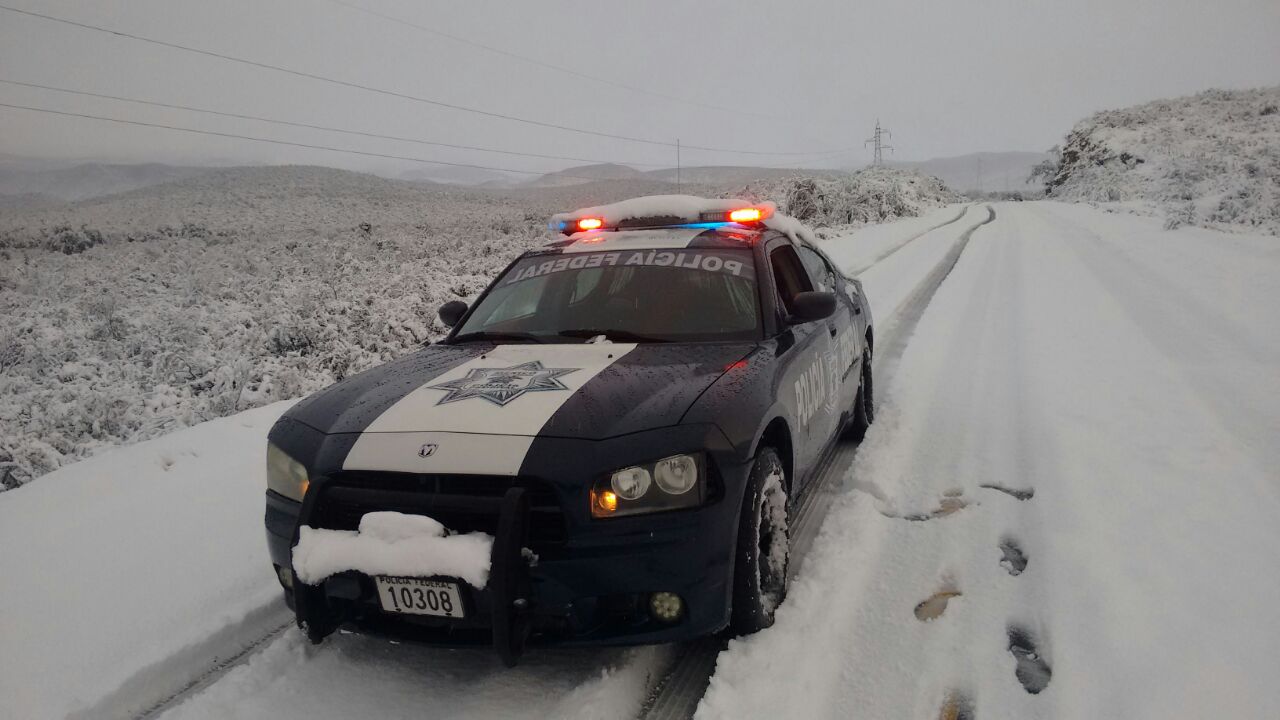 Cierran Autopista Monterrey-Nuevo Laredo por nevada