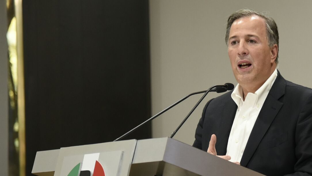 Meade se reúne con sectores del PRI