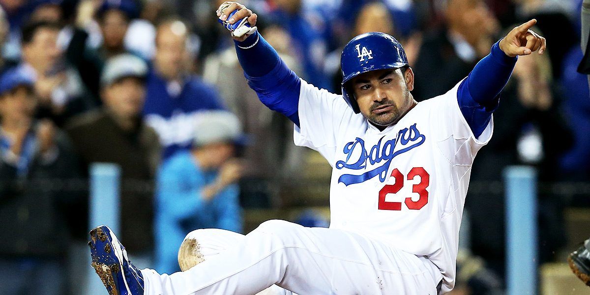 Adrián González llega a los Bravos de Atlanta