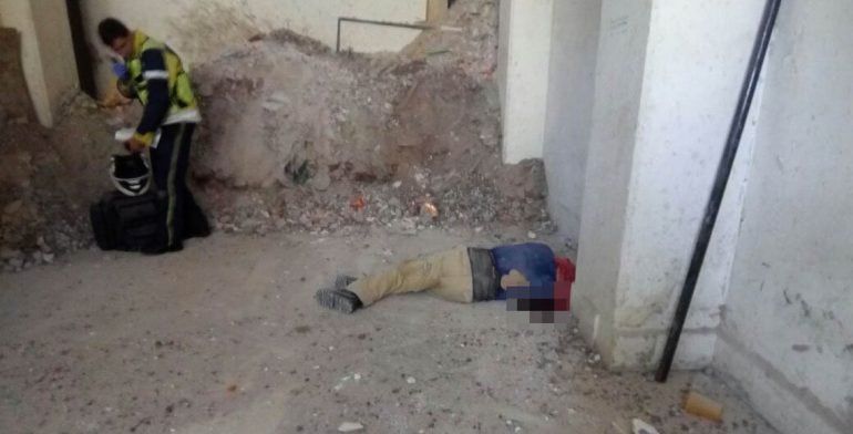 Albañil muere en la colonia Juárez