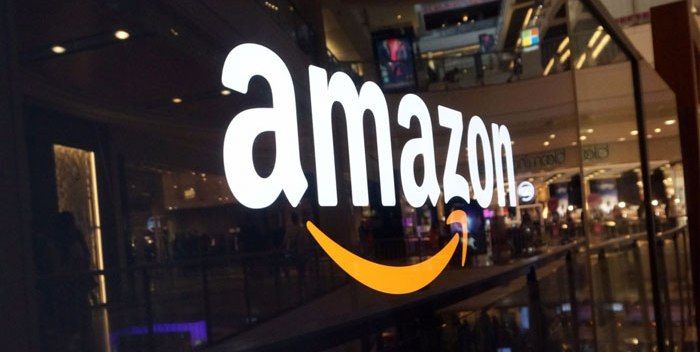 Amazon paga a empleados para que hablen bien de su trabajo en Twitter - amazon_wallet