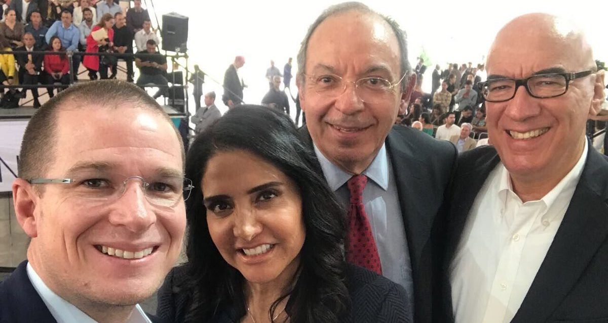 Líderes del Frente Ciudadano se reúnen en casa del presidente de la FIL