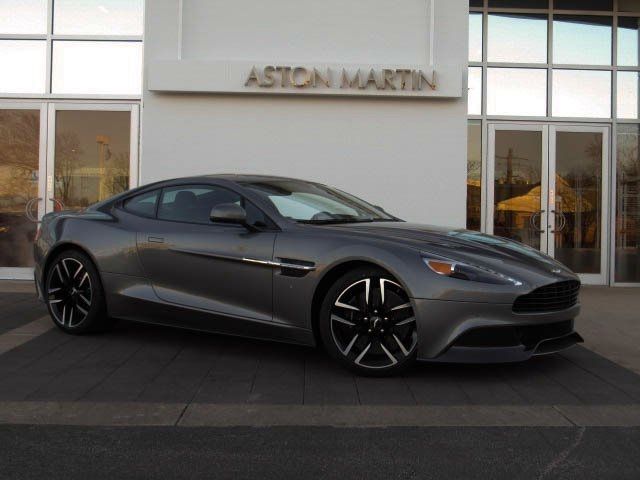 Aston Martin llama a revisión a más de cinco mil vehículos en EE.UU.