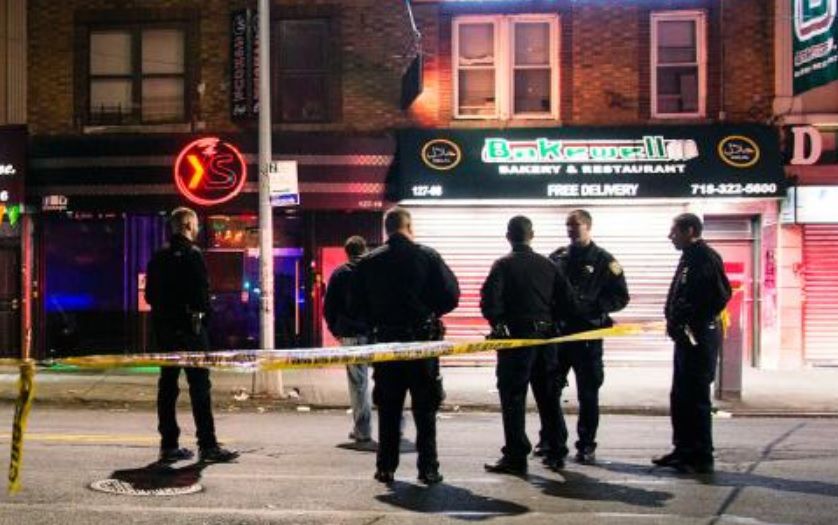 Hombre atropella intencionalmente a cuatro personas en Nueva York Hombre atropella intencionalmente a cuatro personas en Nueva York