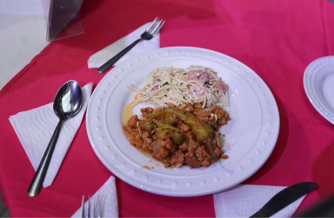 Más de 30 mil personas disfrutarán de cena navideña en el Zócalo