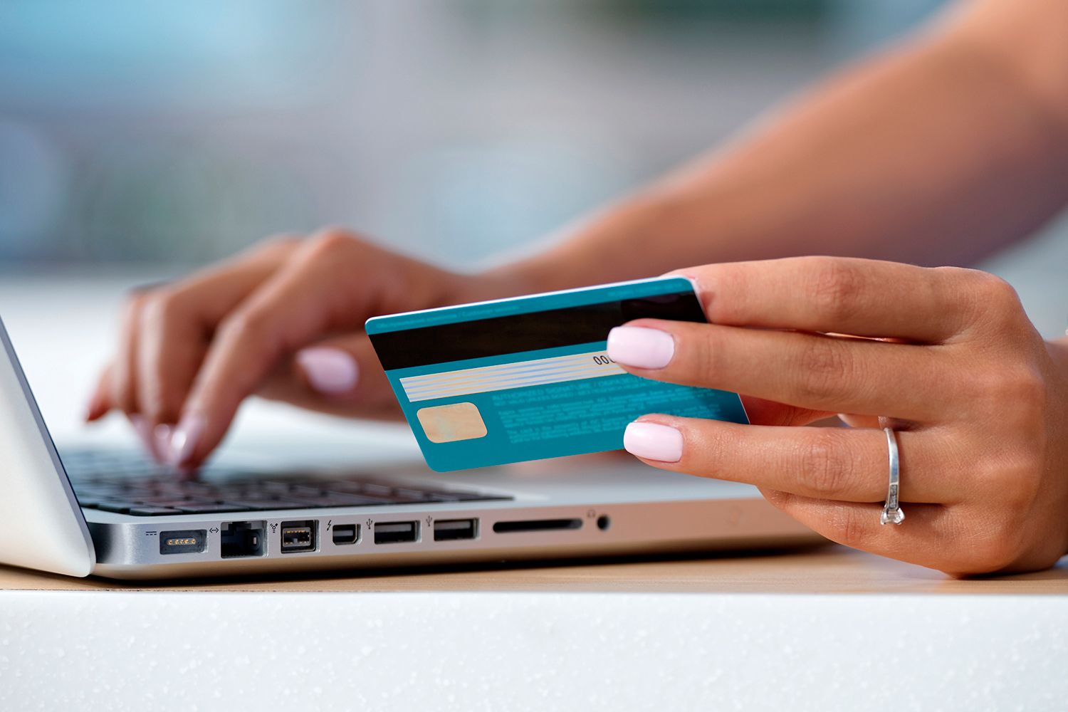 Emiten recomendaciones para hacer compras seguras por internet