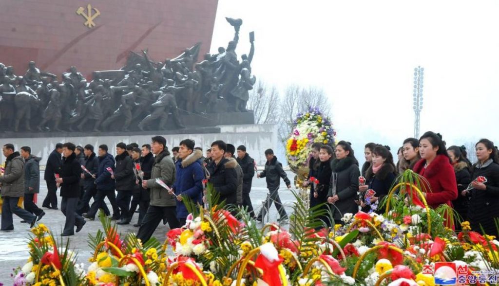 Kim Jong-un prohibió la Navidad, ahora celebran el onomástico de su abuela - cr1-1024x588