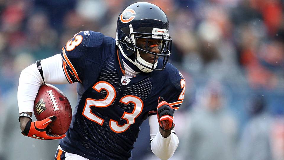 Devin Hester anuncia su retiro