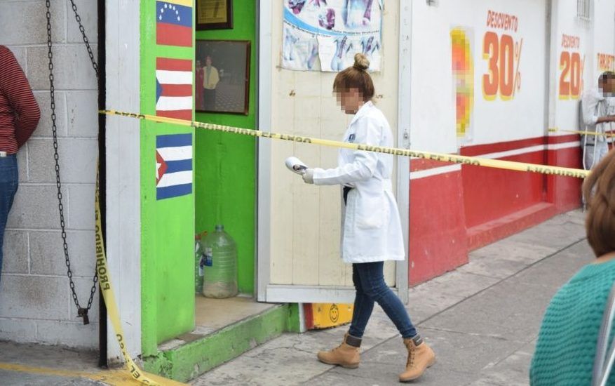 Asesinan a doctor dentro de su consultorio en Sinaloa