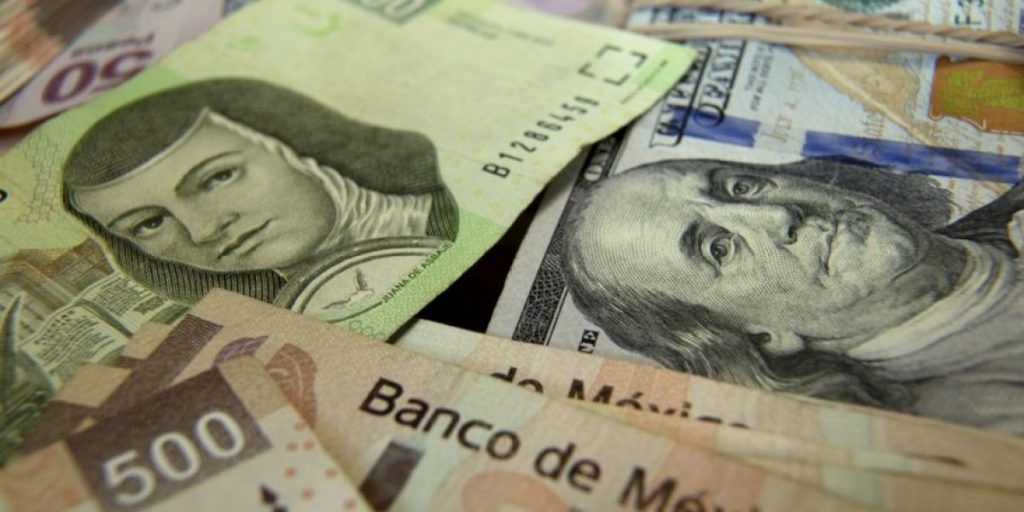 Registra economía mexicana mejor arranque trimestral en ocho años - dolar-pesos-1024x512
