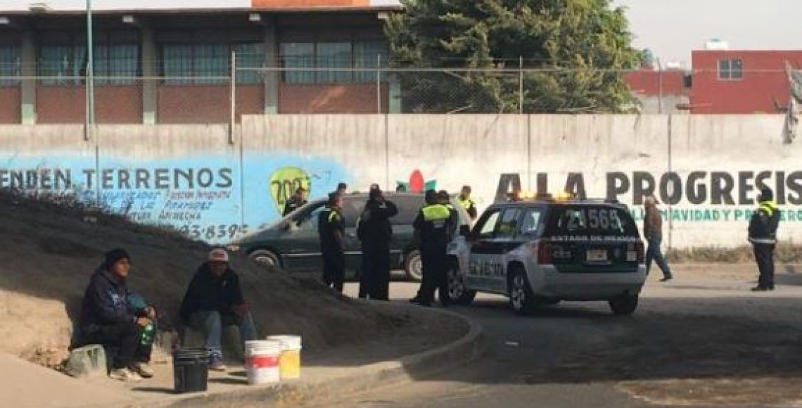 Encuentran tres cadáveres embolsados en Ecatepec