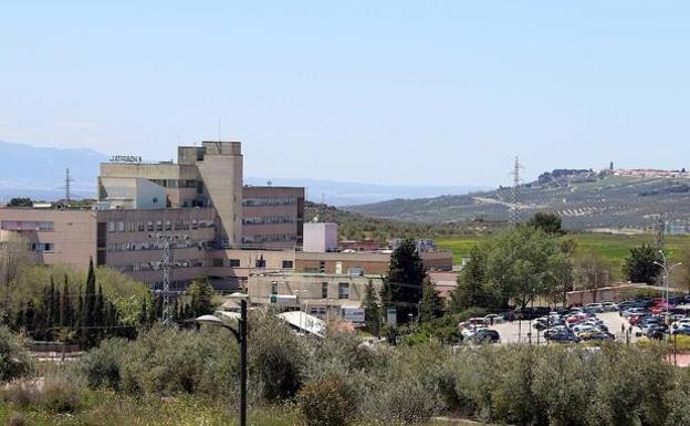 Muere mujer tras esperar más de 12 horas en hospital de España