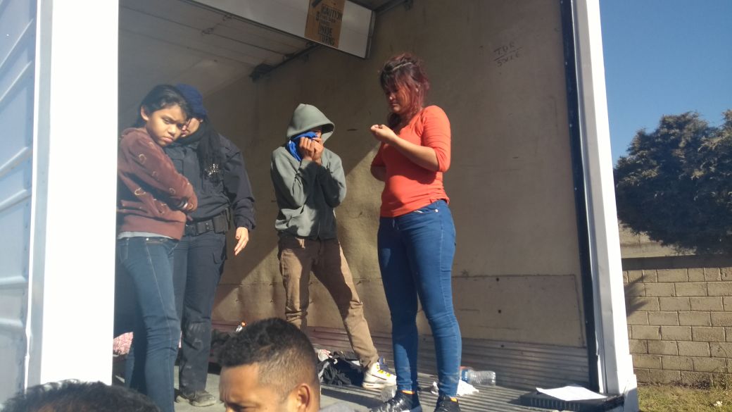 Rescatan a 29 indocumentados en Puebla