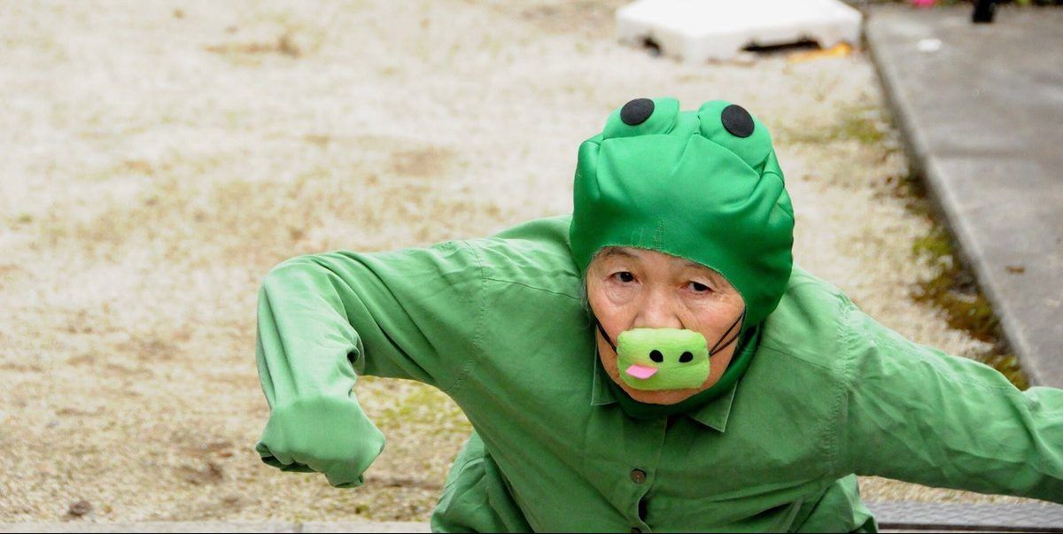 Exponen en Tokio selfies de abuela japonesa que publica en Facebook