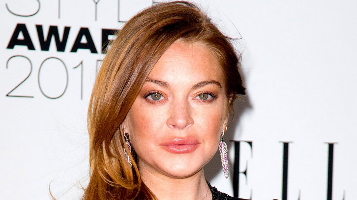 Serpiente muerde a Lindsay Lohan en Tailandia