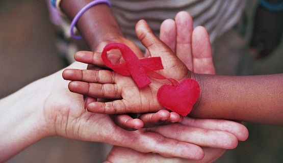 Crece 30 por ciento números de jóvenes con VIH desde 2005