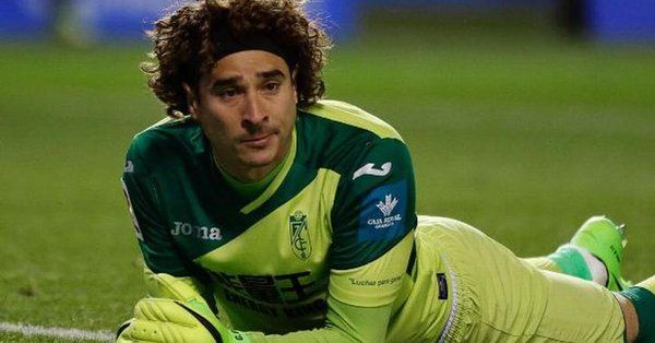 Recibe Ochoa gol olímpico