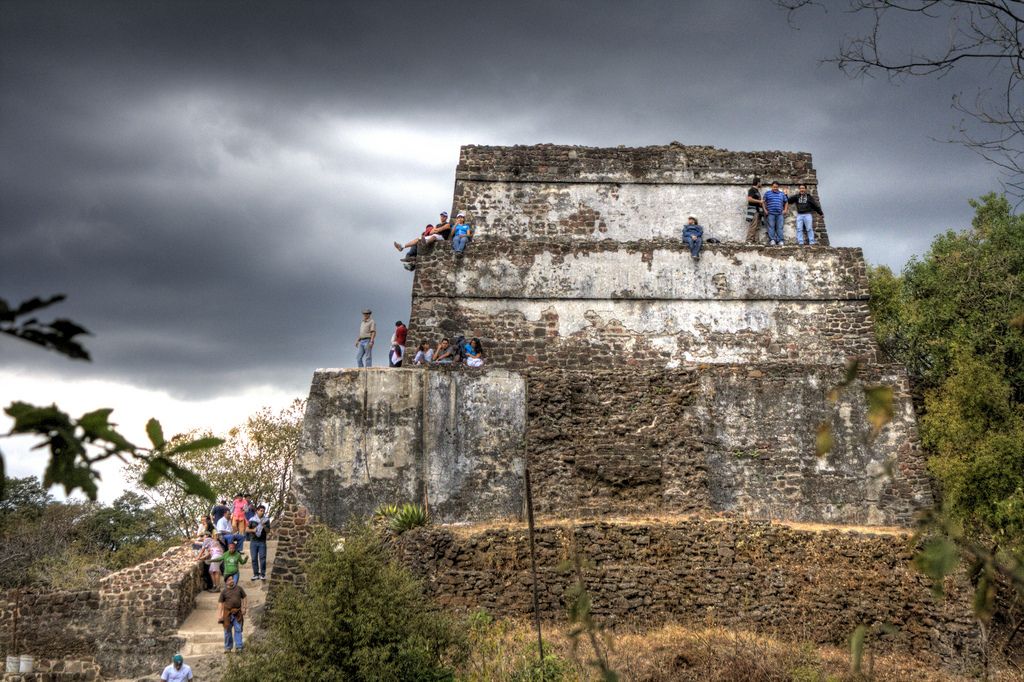 Reabren zona arqueológica de El Tepozteco tras sismo