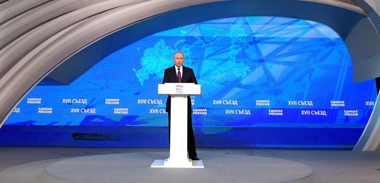 Putin pide supervisar actividad de empresas durante elección