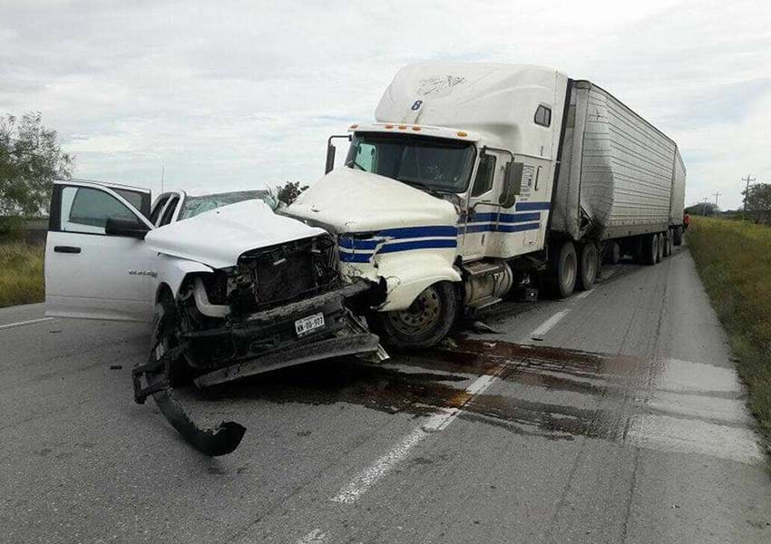 Mueren tres agentes de PGJ de Tamaulipas en choque en Reynosa