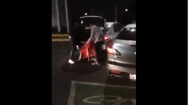 #Video Hombre intenta secuestrar a su novia en Querétaro