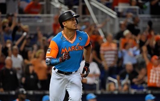 Yankees acuerdan canje con Marlins por Giancarlo Stanton