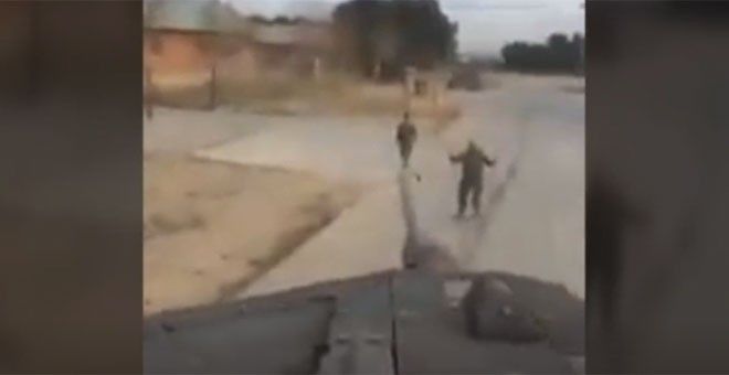 #Video Hombre amenaza a Puidgemont con un tanque