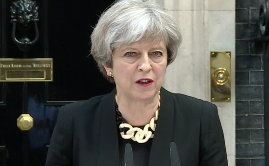 Dimite el ministro de Exteriores británico - theresa-may-1-1024x631